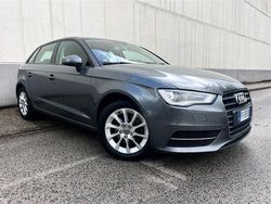 Nessuno(met.) Usata 2015 Audi A3 Attraction Tre volumi | 10.900 € (Ottimo prezzo)