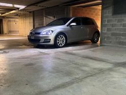 Usata 2013 VW Golf VII Comfortline Tre volumi | 13.000 € (Molto cara)