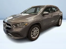 Grigio metallizzato Usata 2021 Mercedes GLA200 Business SUV | 32.900 € (Super prezzo)