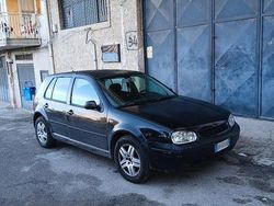 Nero Usata 1999 VW Golf Tre volumi | 1000 € (Ottimo prezzo)