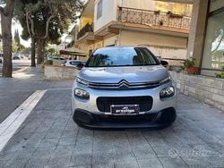 Argento Usata 2017 Citroën C3 Live Due volumi | 11.999 € (Buon prezzo)