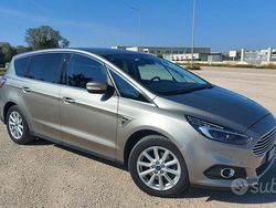 Usata 2016 Ford S-MAX S Monovolume | 13.900 € (Cara)