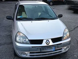 Usata 2007 Renault Clio II Dynamique Tre volumi | 2400 € (Super prezzo)