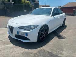 Bianco Usata 2018 Alfa Romeo Giulia Veloce Tre volumi | 26.900 € (Cara)