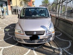 Grigio Usata 2006 Fiat Multipla Monovolume | 4000 € (Molto cara)