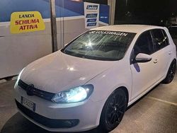 Usata 2011 VW Golf VI United Tre volumi | 6200 € (Buon prezzo)