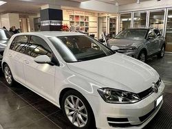 Bianco Usata 2014 VW Golf VII Highline Tre volumi | 9500 € (Buon prezzo)