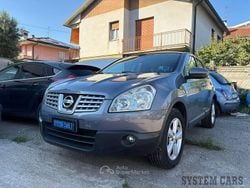 Grigio Usata 2009 Nissan Qashqai Tekna SUV | 3700 € (Buon prezzo)