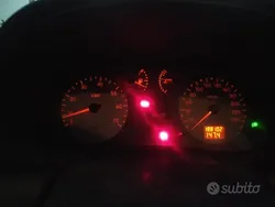 Usata 2000 Renault Clio Monovolume | 2200 €