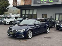 Blu/azzurro Usata 2018 Audi A3 Ambiente Tre volumi | 16.900 € (Buon prezzo)