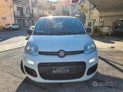 Bianco Usata 2015 Fiat Panda Tre volumi | 5850 € (Buon prezzo)