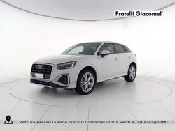 Bianco ghiacciaio metallizzato Usata 2024 Audi Q2 S-Line SUV | 33.800 € (Buon prezzo)