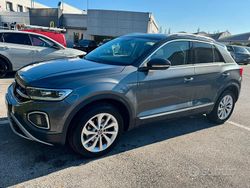 Grigio Usata 2022 VW T-Roc Style SUV | 22.500 € (Buon prezzo)