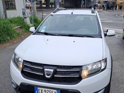 Bianco Usata 2014 Dacia Sandero Due volumi | 7500 € (Buon prezzo)