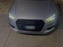 Grigio Usata 2018 Audi A3 S-Line Tre volumi | 17.000 € (Buon prezzo)