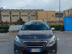 Grigio Usata 2016 Peugeot 2008 Allure SUV | 8700 € (Ottimo prezzo)