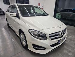 Bianco Usata 2018 Mercedes B180 Executive Monovolume | 12.900 € (Ottimo prezzo)