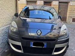 Usata 2009 Renault Scénic III Dynamique Monovolume | 4000 € (Buon prezzo)