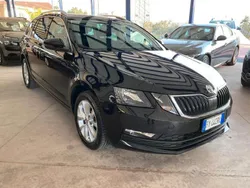 Nero Usata 2019 Skoda Octavia G-TEC Style Station wagon | 14.500 € (Ottimo prezzo)