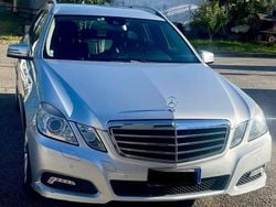 Usata 2010 Mercedes E350 Avantgarde Station wagon | 10.000 € (Cara)