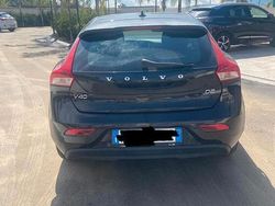 Nero Usata 2017 Volvo V40 Station wagon | 8500 € (Buon prezzo)