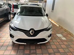Bianco Usata 2023 Renault Clio V Techno Tre volumi | 13.900 € (Buon prezzo)