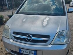 Grigio Usata 2005 Opel Meriva Monovolume | 799 € (Super prezzo)