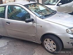 Usata 2005 Fiat Punto Due volumi | 1200 € (Super prezzo)