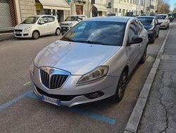 Grigio Usata 2009 Lancia Delta Due volumi | 1000 € (Super prezzo)