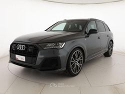 Grigio daytona perlato Usata 2020 Audi Q7 Sport SUV | 54.900 € (Molto cara)