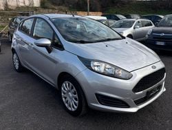 Argento Usata 2016 Ford Fiesta Business Edition Tre volumi | 6990 € (Buon prezzo)
