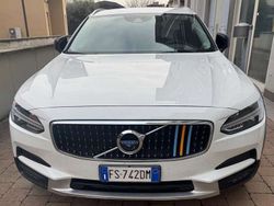 Bianco Usata 2018 Volvo V90 CC Pro Station wagon | 24.900 € (Molto cara)