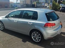 Grigio Usata 2012 VW Golf VI Tre volumi | 7800 € (Cara)