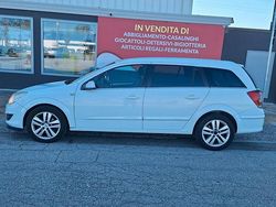 Bianco Usata 2007 Opel Astra Station wagon | 1000 € (Ottimo prezzo)
