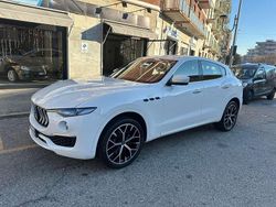 Bianco Usata 2022 Maserati Levante GT SUV | 44.900 € (Ottimo prezzo)