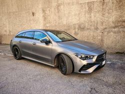 Usata 2023 Mercedes CLA250 Shooting Brake Premium Station wagon | 46.000 €