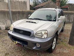 Grigio Usata 2002 Hyundai Santa Fe GLS SUV | 3900 € (Buon prezzo)