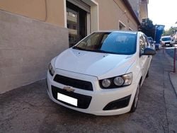 Bianco Usata 2013 Chevrolet Aveo Tre volumi | 6590 € (Molto cara)