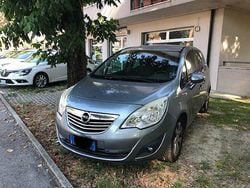 Grigio Usata 2012 Opel Meriva Cosmo Monovolume | 3900 € (Ottimo prezzo)