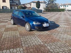 Blu Usata 2006 VW Golf V Sportline Tre volumi | 2500 € (Buon prezzo)