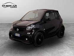 Nero Usata 2019 Smart ForTwo Cabrio Superpassion Cabrio | 17.300 € (Buon prezzo)