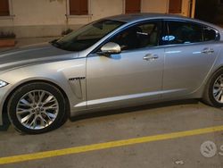 Grigio Usata 2011 Jaguar XF Tre volumi | 12.500 €