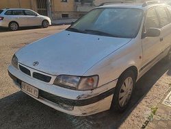 Usata 1997 Toyota Carina | 2500 €