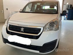 Bianco Usata 2018 Peugeot Partner Tepee Active Monovolume | 14.000 €
