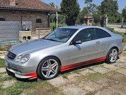 Argento Usata 2004 Mercedes CLK200 Elegance Coupé | 8500 € (Molto cara)