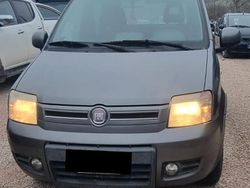 Argento Usata 2011 Fiat Panda Tre volumi | 2500 € (Buon prezzo)