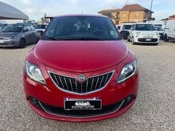 Rosso Usata 2022 Lancia Ypsilon Gold Due volumi | 11.900 € (Buon prezzo)
