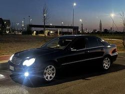 Usata 2006 Mercedes C200 Elegance Tre volumi | 3800 € (Cara)