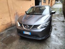 Grigio Usata 2014 Nissan Qashqai Acenta SUV | 9900 € (Buon prezzo)