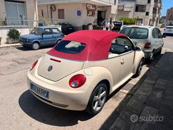Bianco Usata 2007 VW Beetle Cabrio | 7900 € (Molto cara)